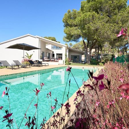 Casa Brisa Boutique Guest House - Gay Men Only Sant Pere De Ribes Extérieur photo